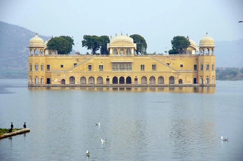 Jal Mahal floating palace on Man Sagar Lake in Jaipur